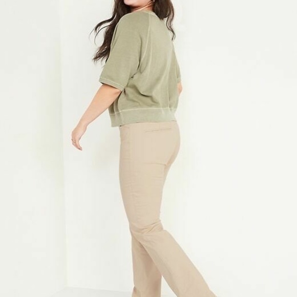 NWT Old Navy Mid-Rise Boot-Cut Khakis for Women (16 short) - Picture 2 of 16